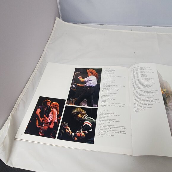 Bruce Springsteen & The E Street Band LIVE/1975-85 - *PICTURE LYRIC BOOK ONLY* - Picture 4 of 5
